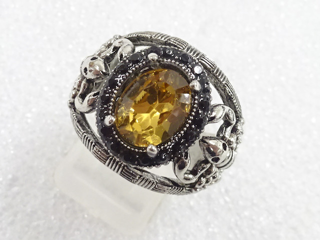 Japanese Kimono / Antique Accessories Metal